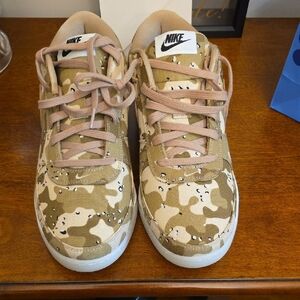 Nike Kids Sneakers - Tan Camo and White